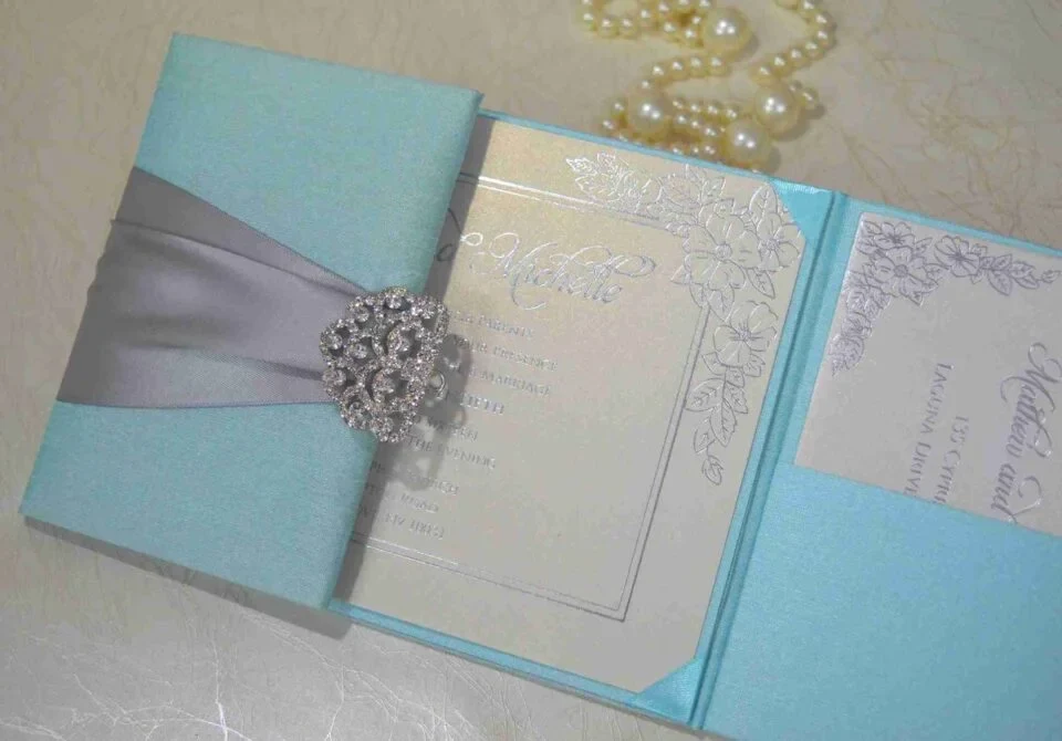 Embellished Silk Wedding Invitation Folio with Crystal Brooch (5)