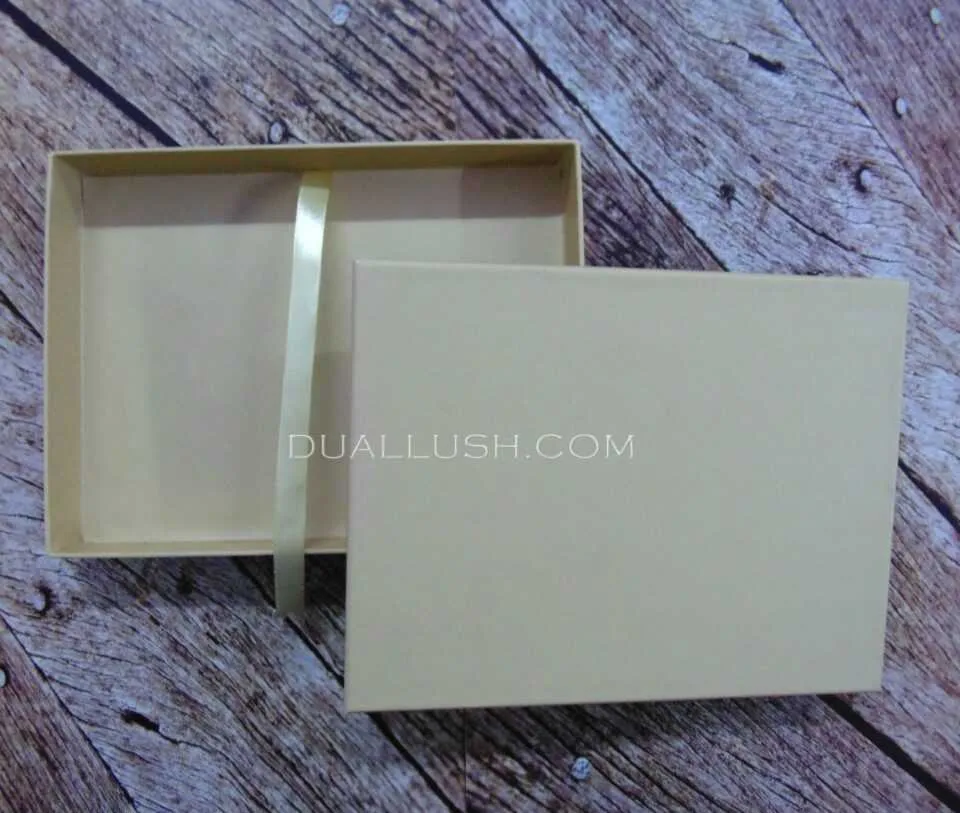 Hardboard Mailing Box for Wedding Invitations