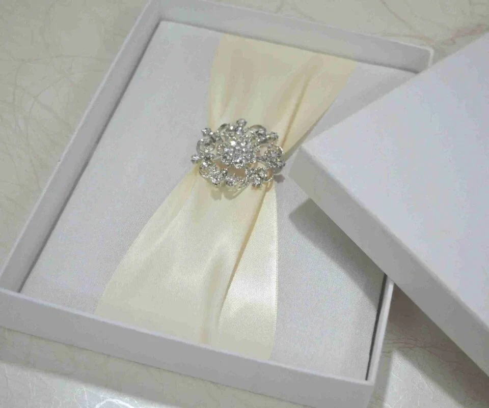 Ivory Silk Wedding Invitation Folio with Rhinestone Brooch (1)
