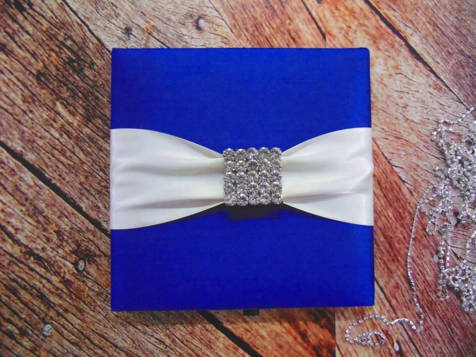 duallush_peony_silk_wedding_box (1)