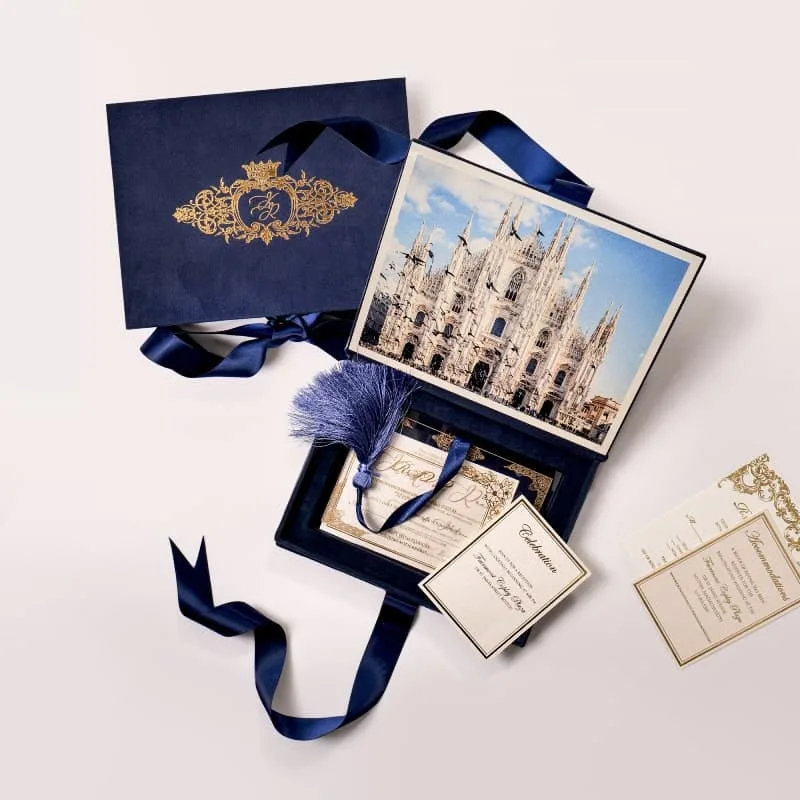 Blue Velvet Wedding Invitation Box Clear Acrylic Invite (1)